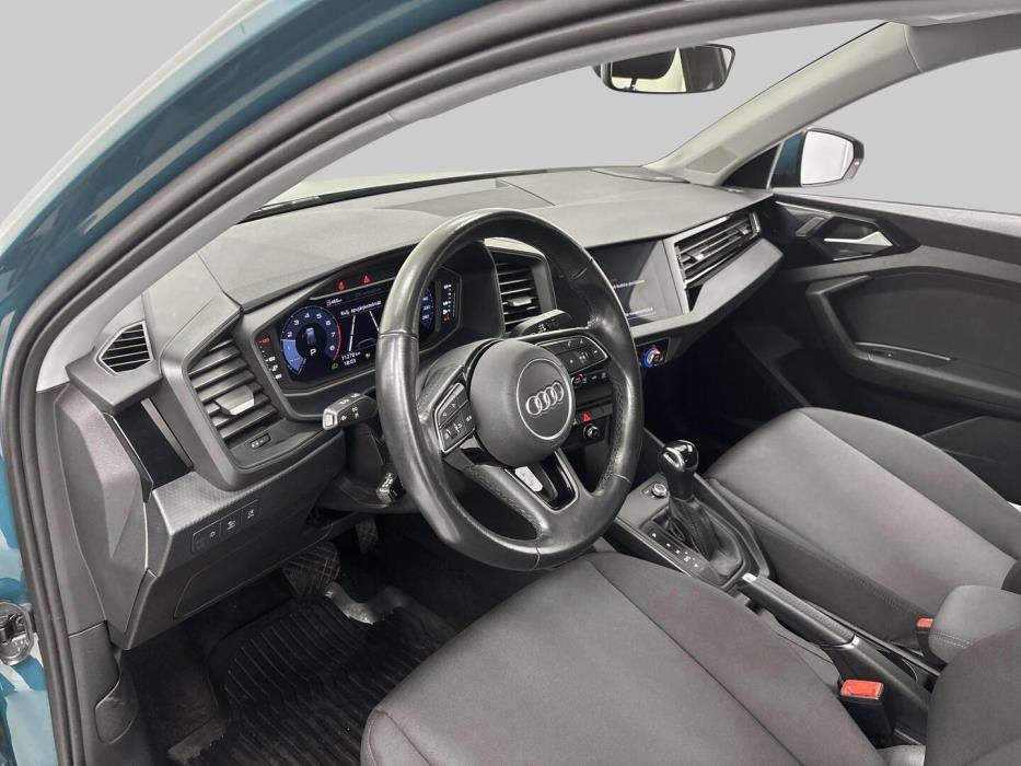 AUDI A1 2021