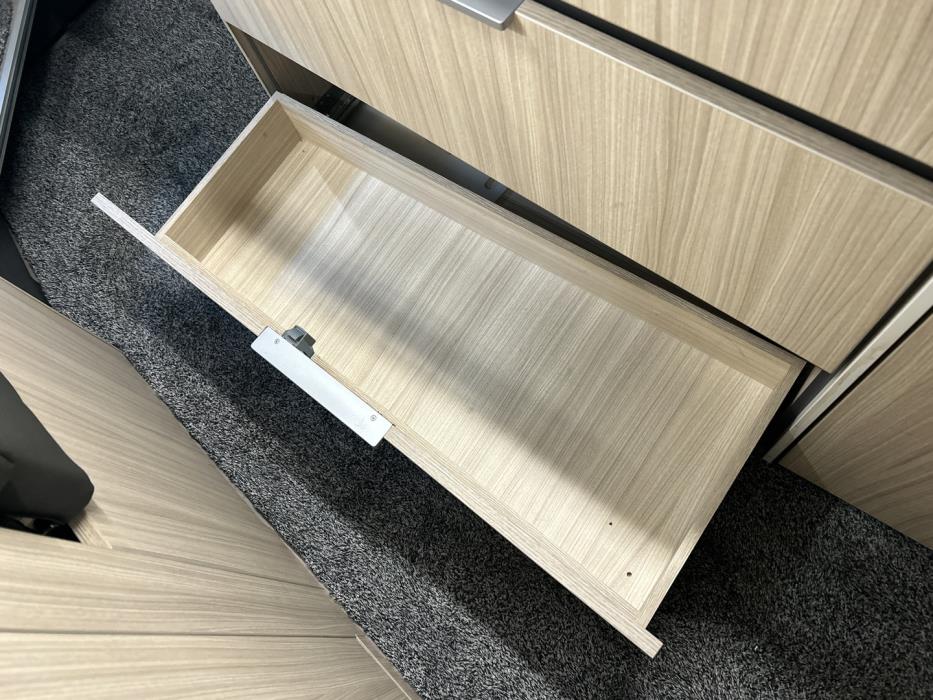 ADRIA TWIN 640 SL AXESS 2024