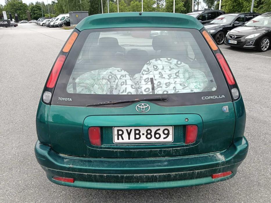 TOYOTA Corolla 2000