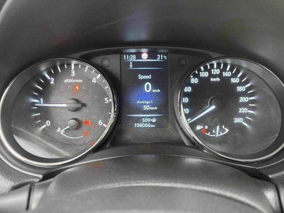 NISSAN Qashqai 2014