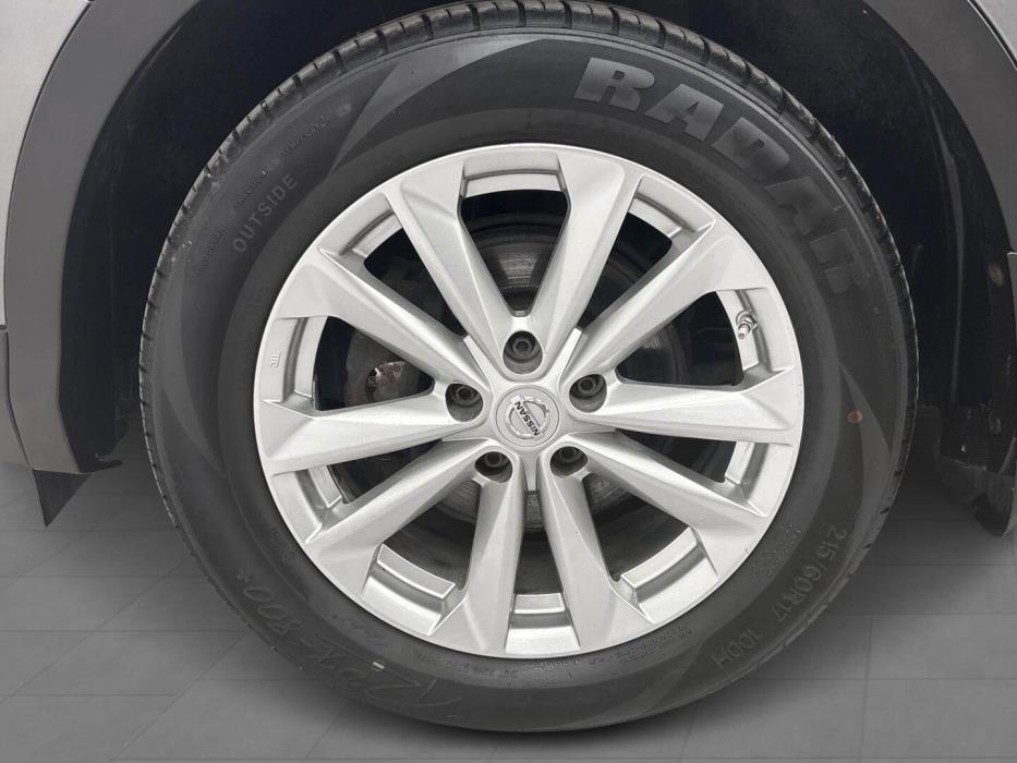 NISSAN Qashqai 2014