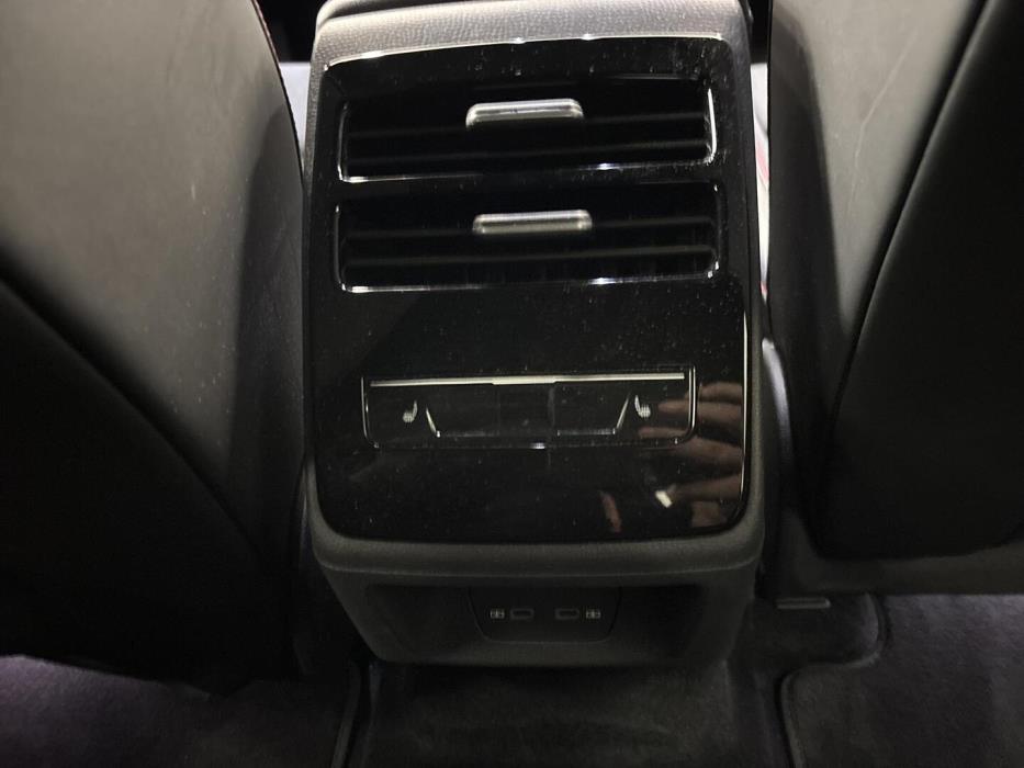 VOLKSWAGEN ID.7 2025