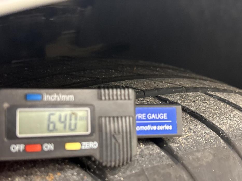 VOLKSWAGEN ID.7 2025