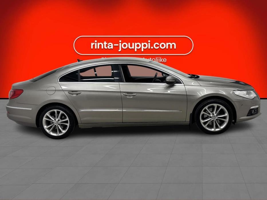VOLKSWAGEN Passat CC 2010