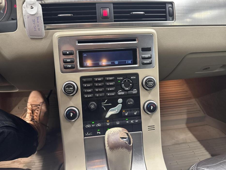VOLVO XC70 2008