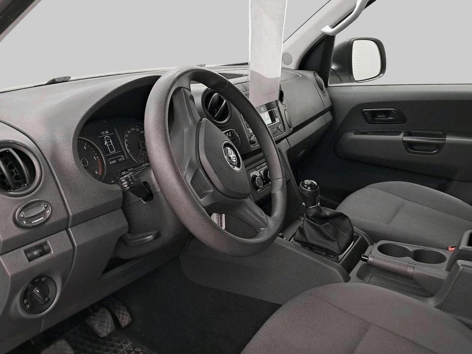 VOLKSWAGEN Amarok 2016