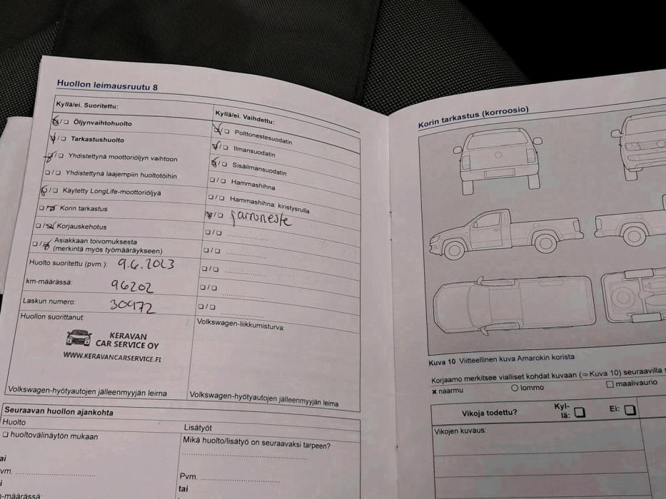 VOLKSWAGEN Amarok 2016