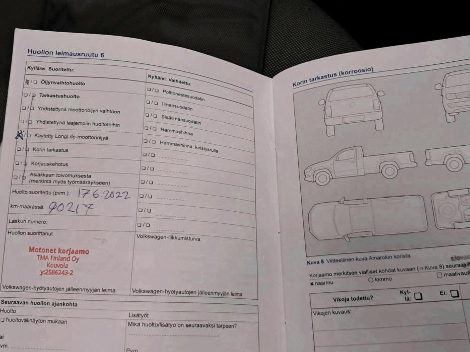 VOLKSWAGEN Amarok 2016