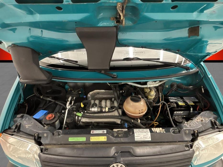 VOLKSWAGEN Caravelle 1993