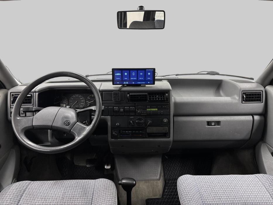 VOLKSWAGEN Caravelle 1993