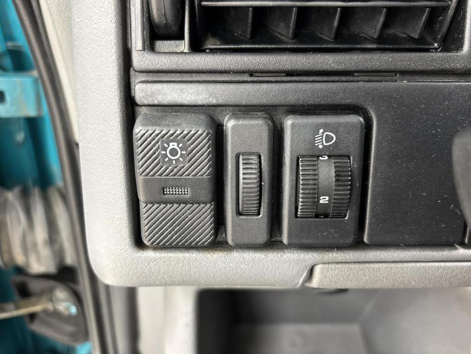 VOLKSWAGEN Caravelle 1993