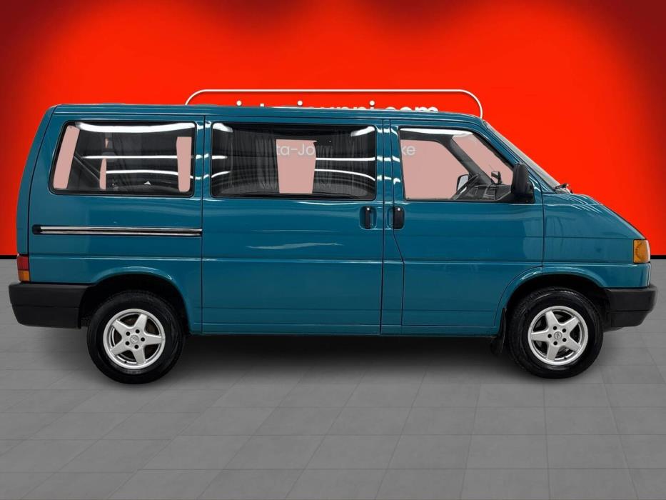VOLKSWAGEN Caravelle 1993