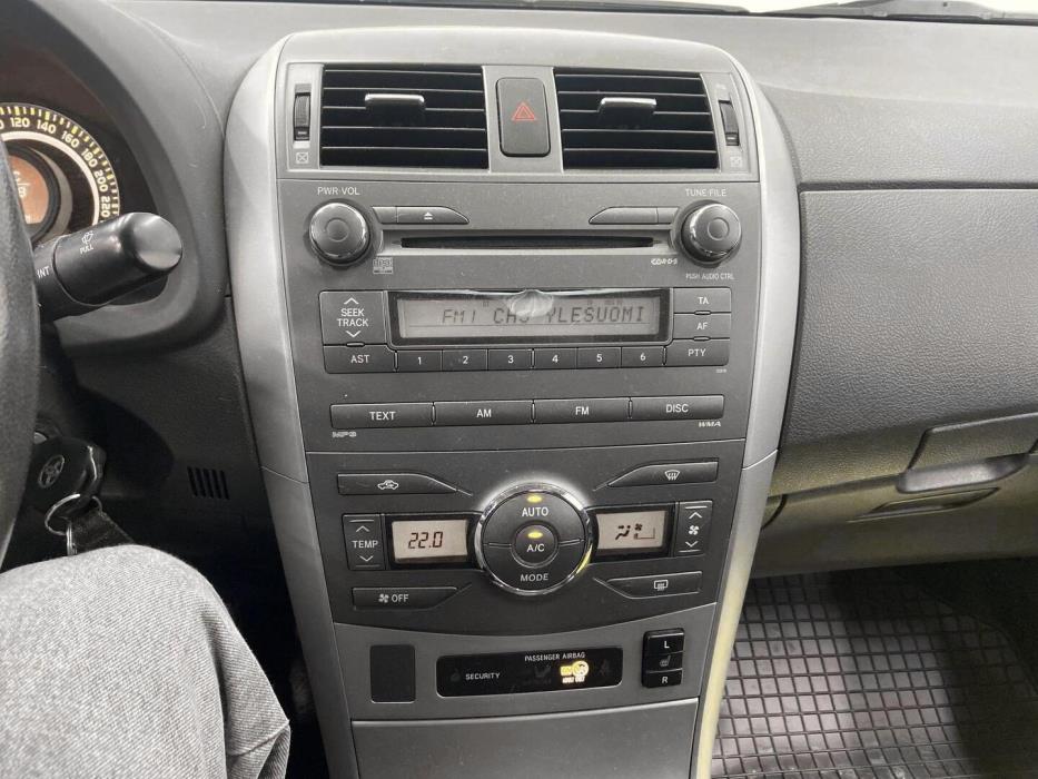 TOYOTA Corolla 2007