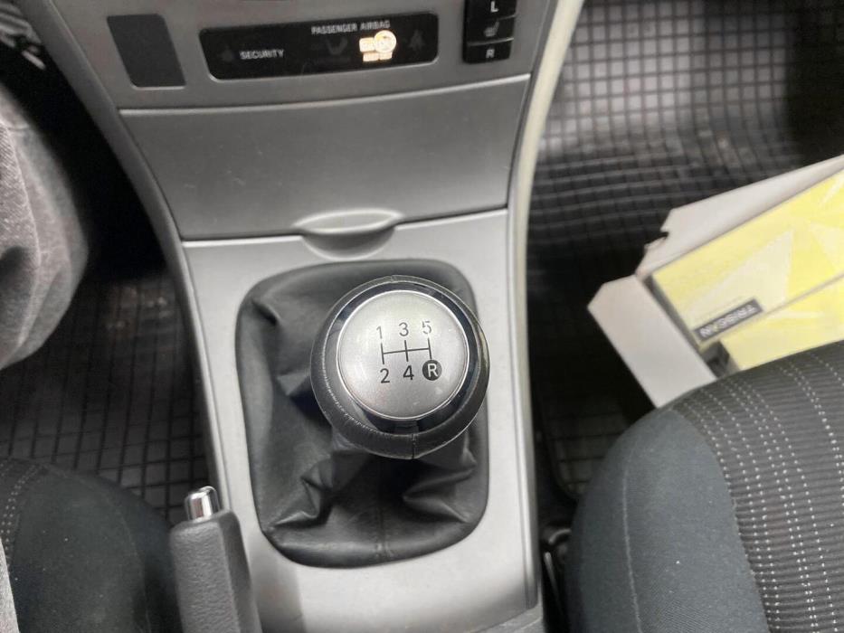 TOYOTA Corolla 2007
