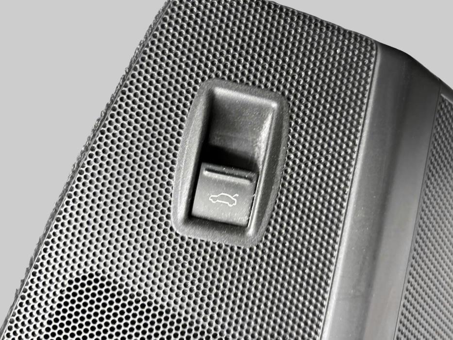 VOLKSWAGEN Passat 2011