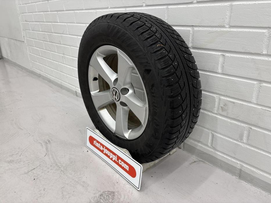 VOLKSWAGEN Tiguan 2012