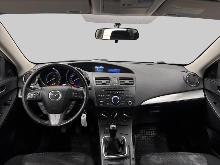 MAZDA Mazda3 2013