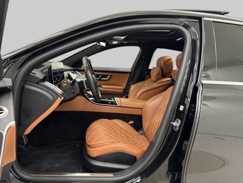 MERCEDES-BENZ S 2022