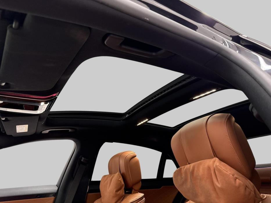 MERCEDES-BENZ S 2022