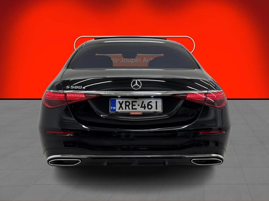 MERCEDES-BENZ S 2022