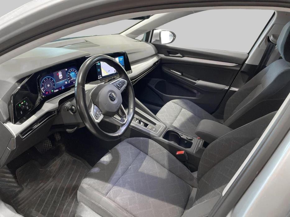 VOLKSWAGEN Golf 2020