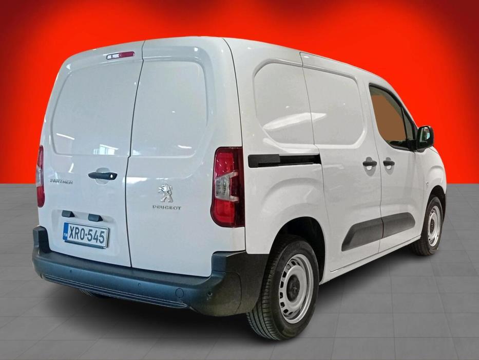 PEUGEOT Partner 2023
