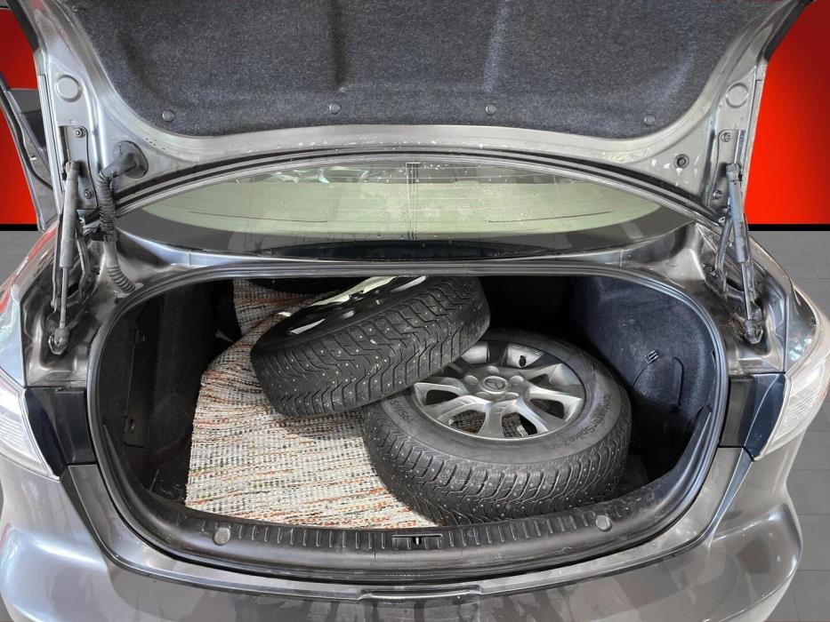 MAZDA Mazda3 2011