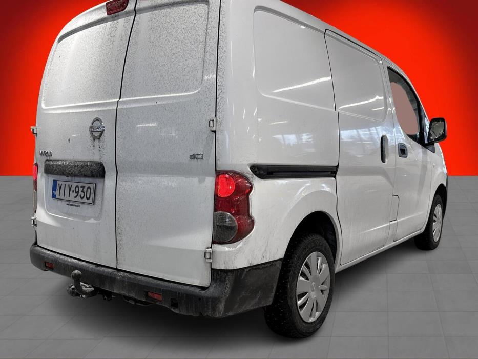 NISSAN NV200 2016