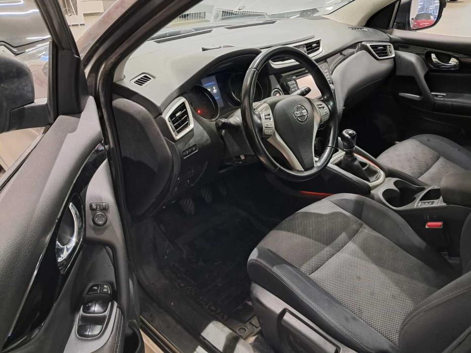NISSAN Qashqai 2016