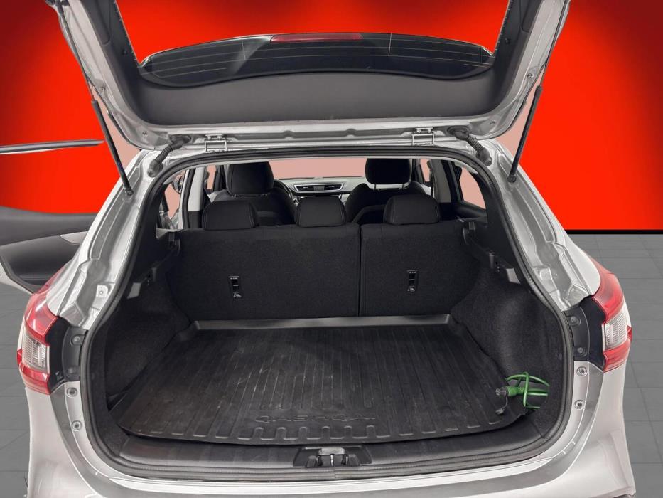 NISSAN Qashqai 2018
