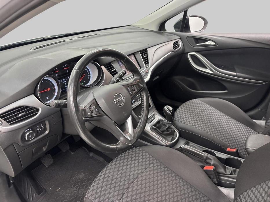 OPEL Astra 2022
