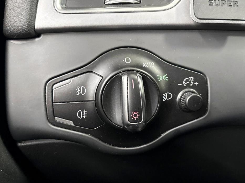 AUDI A4 2014