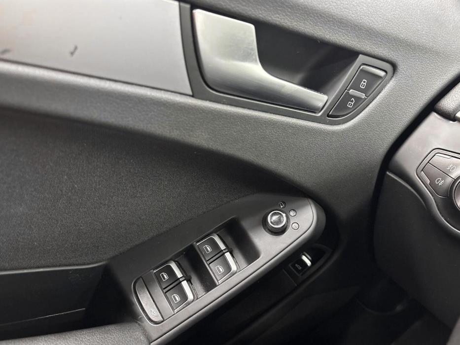 AUDI A4 2014