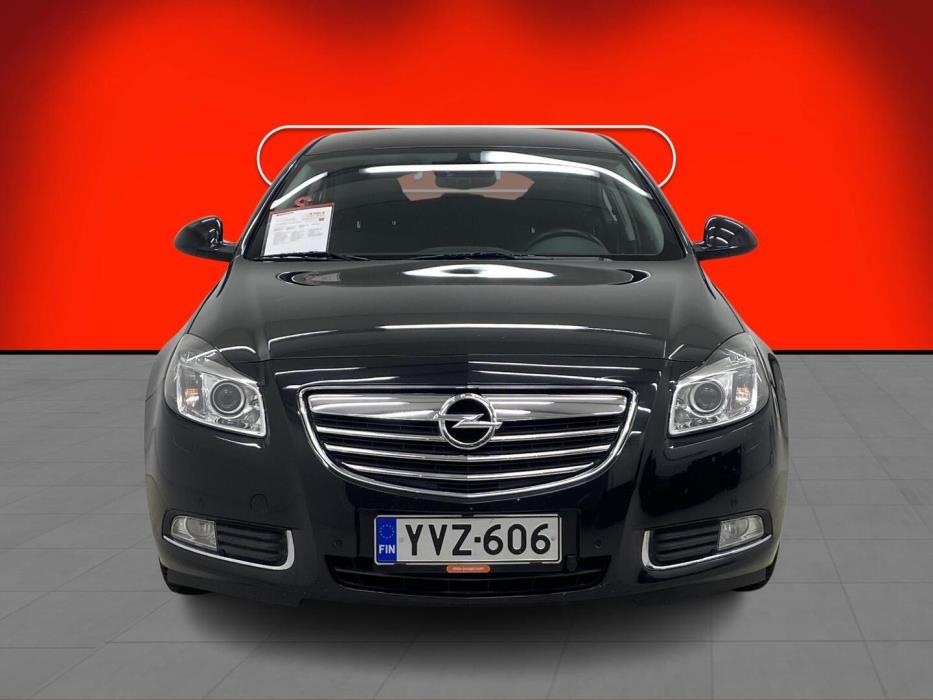 OPEL Insignia 2013