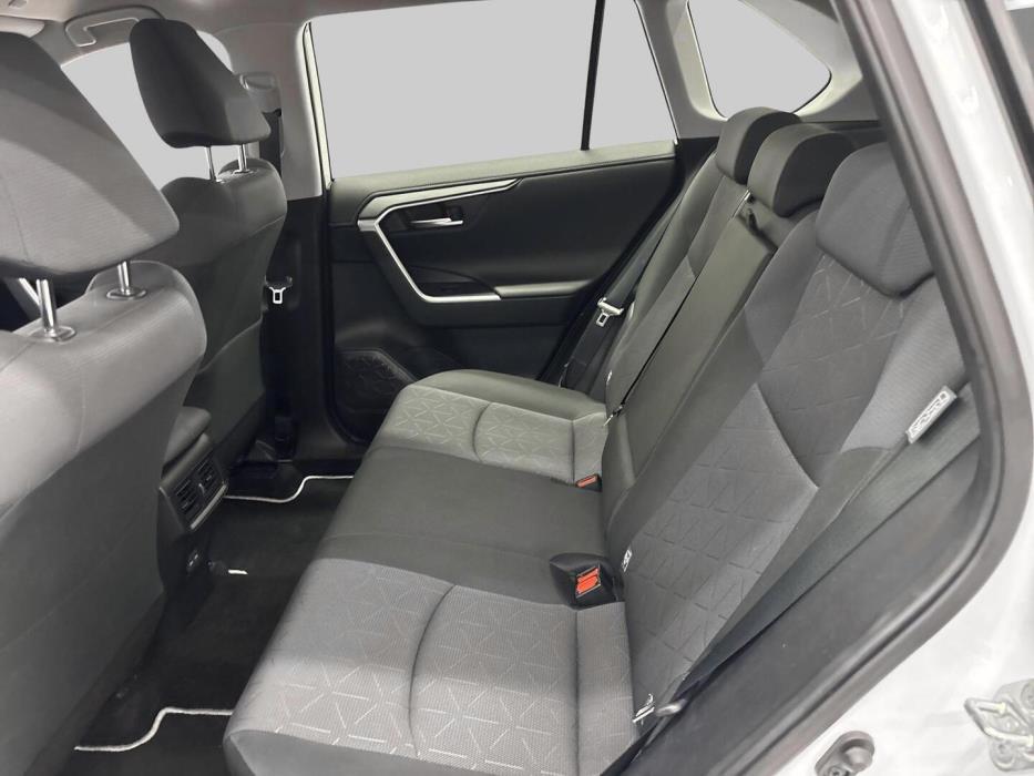 TOYOTA RAV4 2024