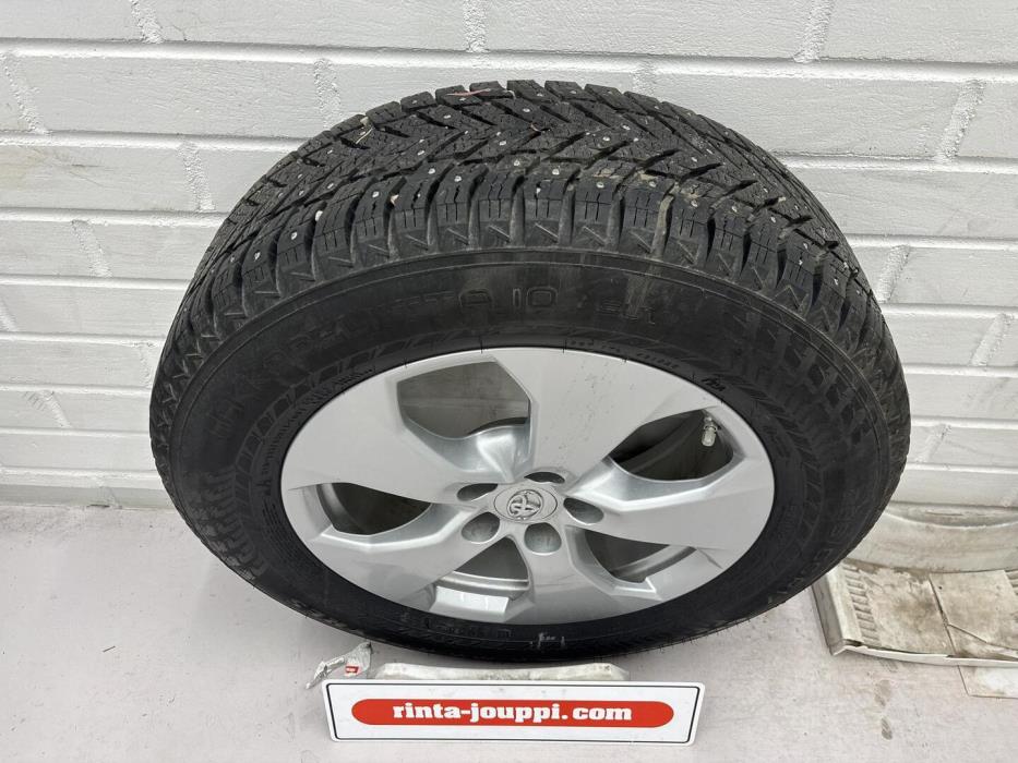 TOYOTA RAV4 2024