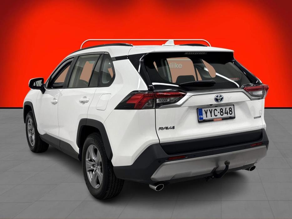 TOYOTA RAV4 2024