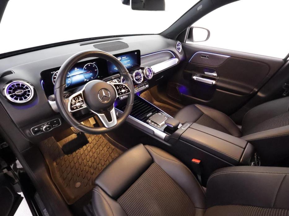 MERCEDES-BENZ EQB 2023