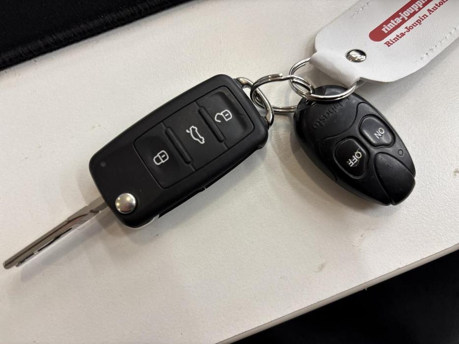 VOLKSWAGEN Transporter 2012