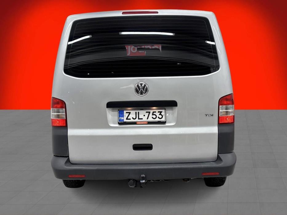 VOLKSWAGEN Transporter 2012