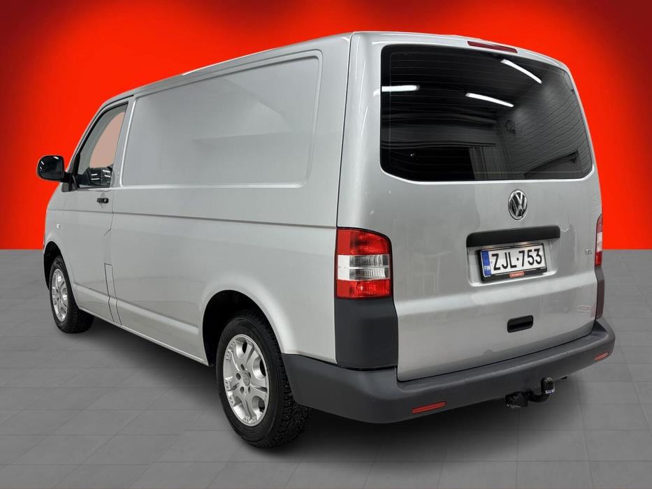 VOLKSWAGEN Transporter 2012