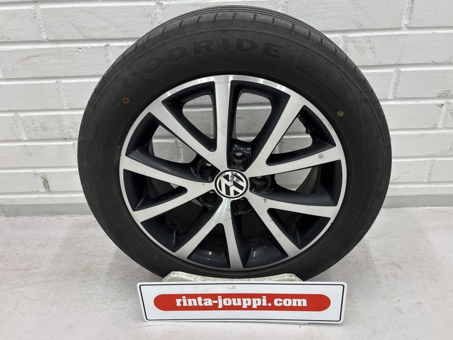 VOLKSWAGEN Touran 2014