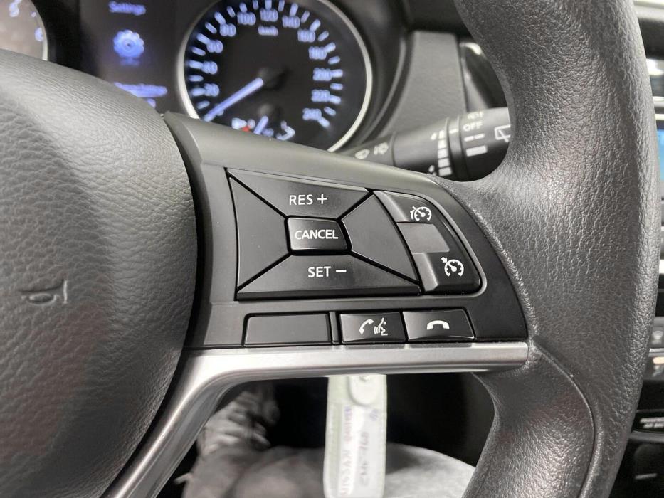 NISSAN Qashqai 2018