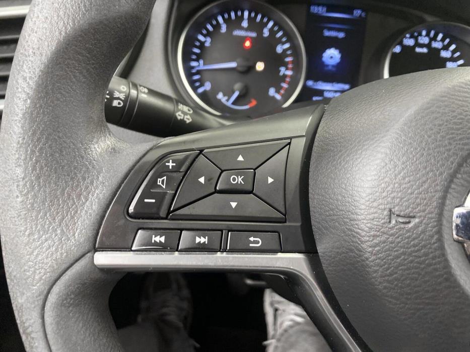 NISSAN Qashqai 2018