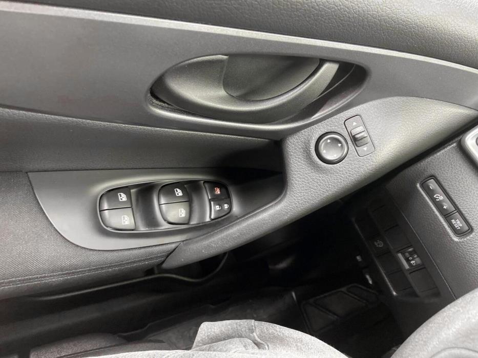 NISSAN Qashqai 2018