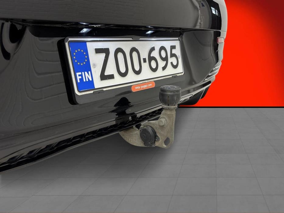 MERCEDES-BENZ EQE 2022