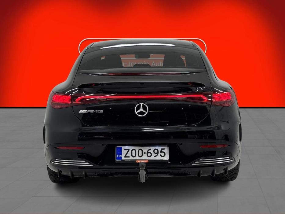 MERCEDES-BENZ EQE 2022