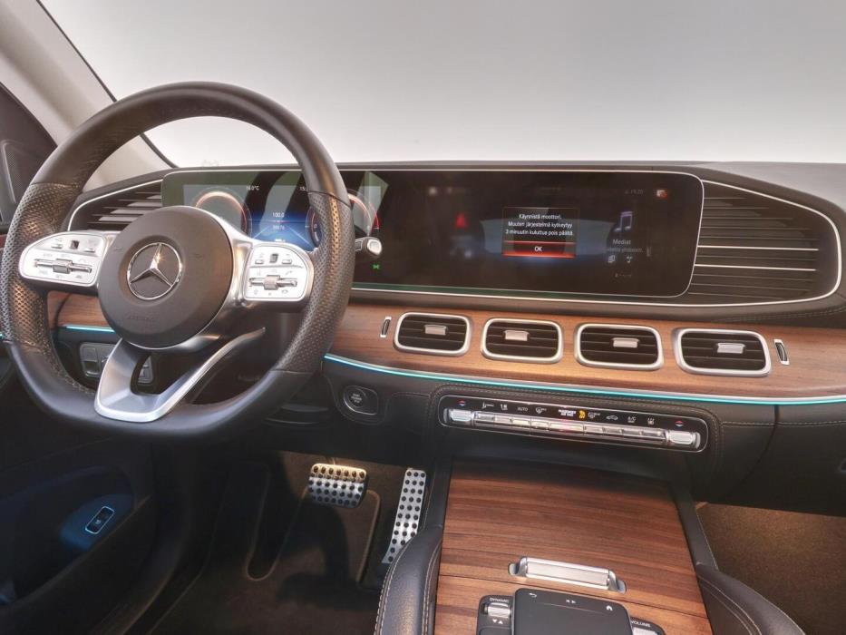 MERCEDES-BENZ GLE 2023