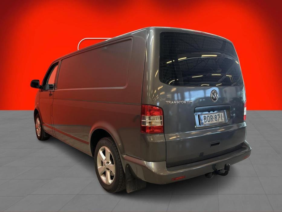 VOLKSWAGEN Transporter 2011