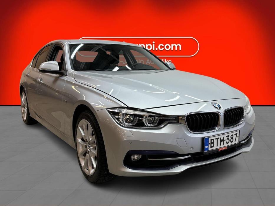 BMW 320 2016